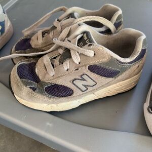 New Balance 9 boys
